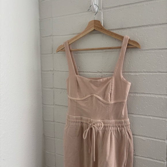 NWOT free people inbound onesie in dusty pink - Picture 5 of 7